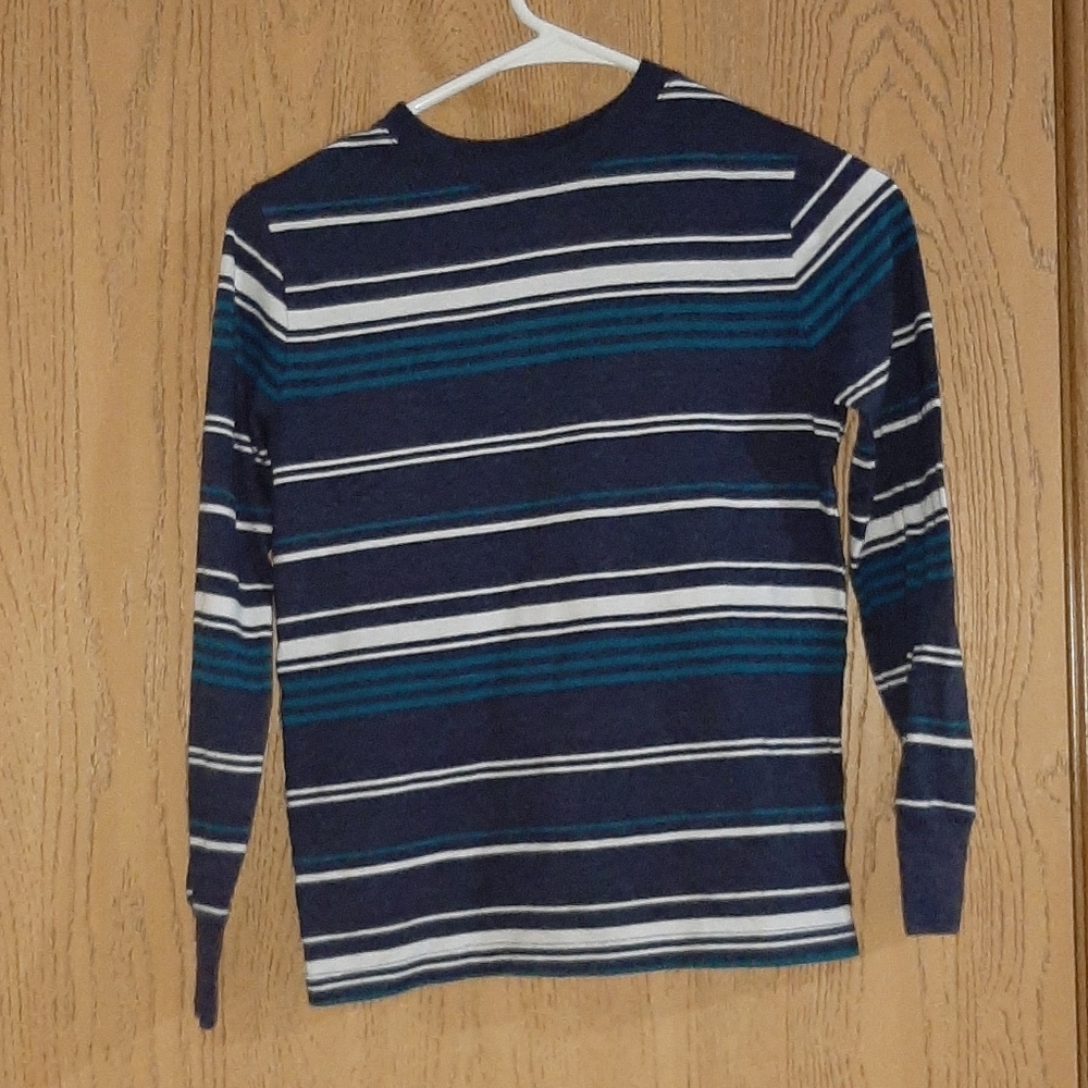 Boys long sleeve top